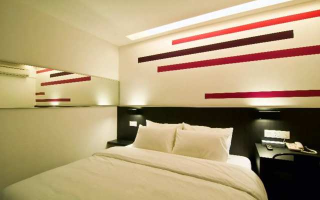 Grid 9 Hotel