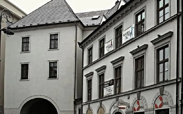 Rooms Novobranská