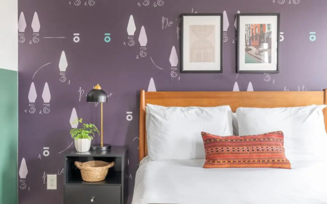 The Monroe by AvantStay – Stylish Group Stay with Easy Access to Attractions