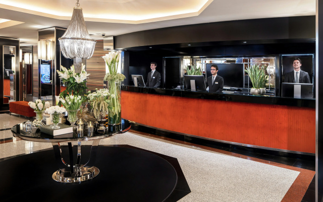 Отель Starhotels Ritz
