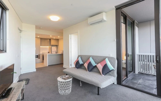 Highrise Apartment At Olympic Park