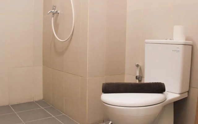 Nice Studio at LRT City Jatibening Apartment
