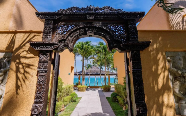 Coral Cove Beachfront Villa - Koh Chang