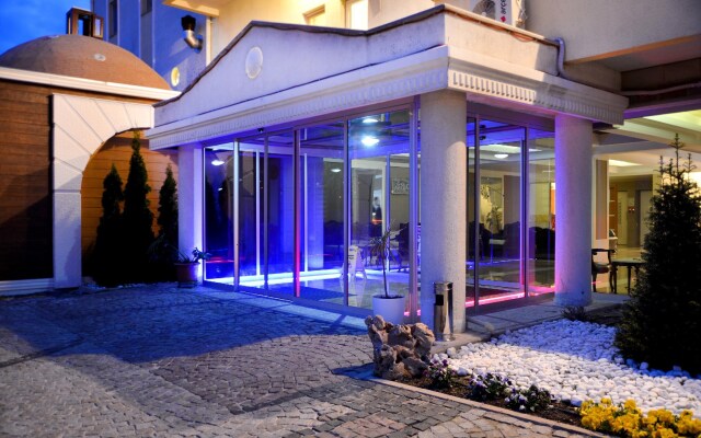 Doc's Wellness & Spa Hotel Анкара вид на фасад