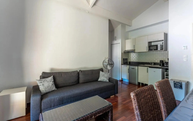 Chic Family Flat With Heated Pool