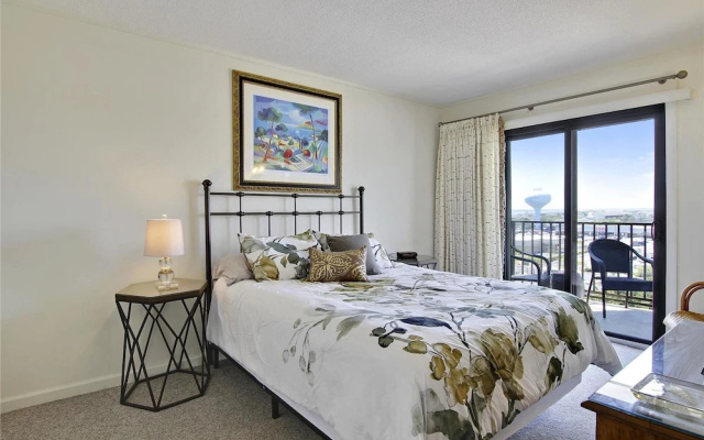 Henlopen Unit 611 by Long & Foster