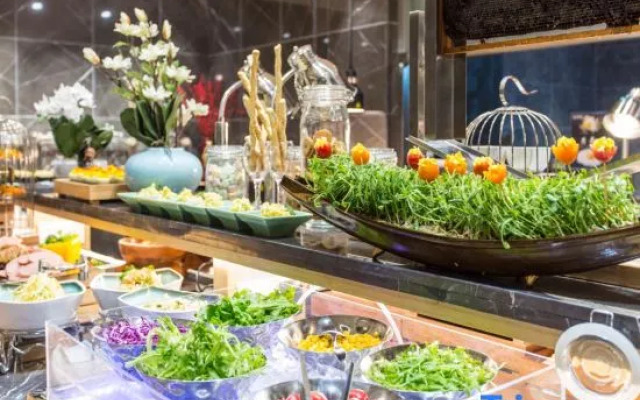 Home Inn Business Hotel (Dalian Zhongshan Square Qingniwabiao Branch)