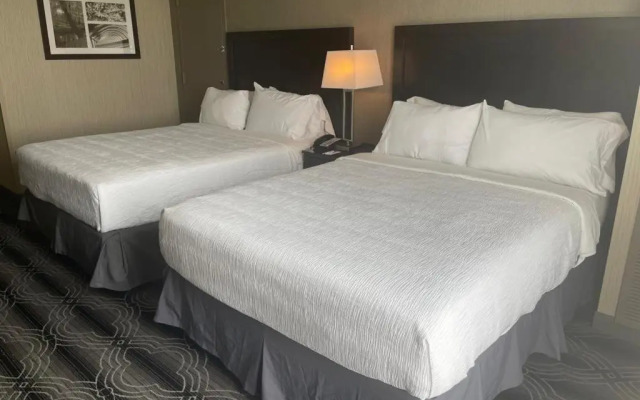 The Grand Laurel Hotel - Philadelphia