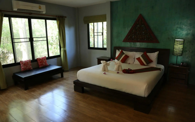Cocoville Phuket Resort