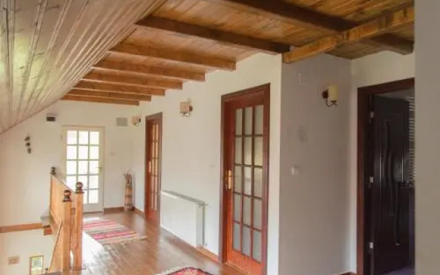 Rustic Argesean