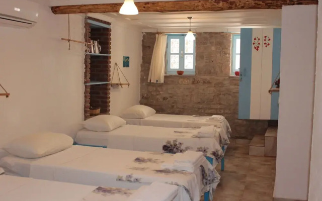 Agapi Pension
