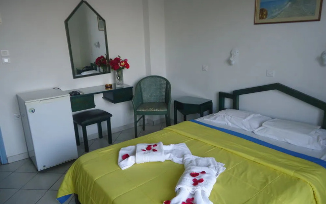 Koronis Hotel