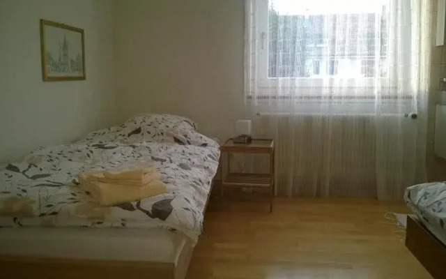Bed & Breakfast at Silvie's Guesthouse Eichhorn