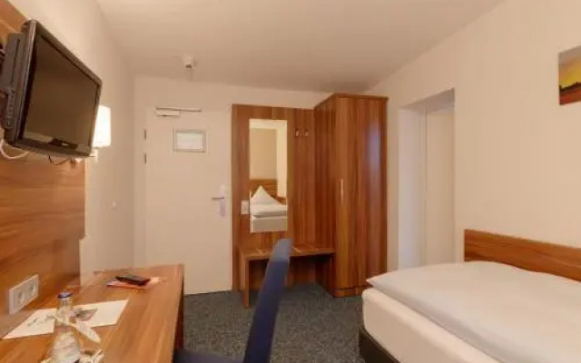 Alfa Hotel