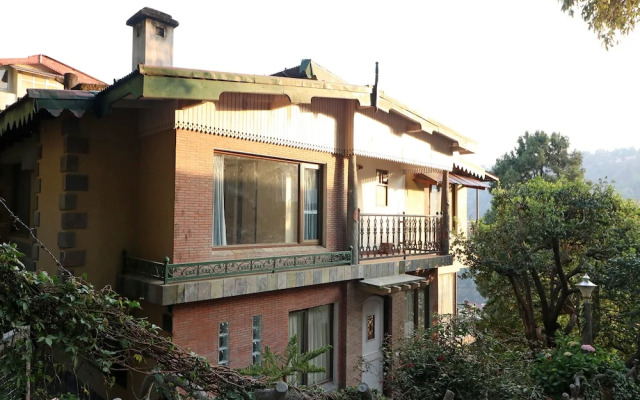 OYO 14005 Home Lake View 2BHK Zoo Road