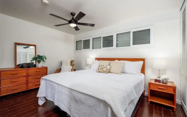 Kona Mansions E333 1 Bedroom Condo