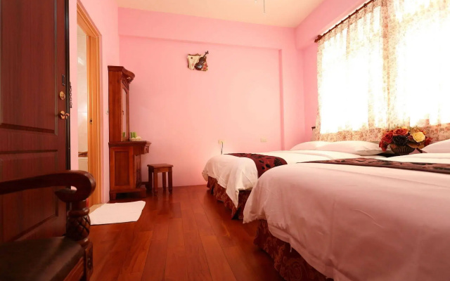 Love Family Hostel