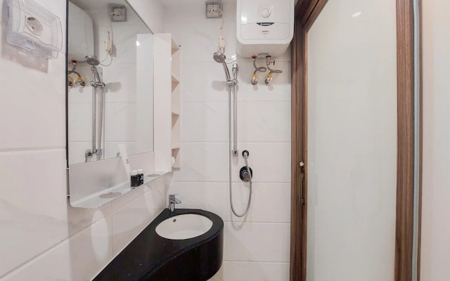 Cozy Living And Tidy Studio Sky House Bsd Apartment