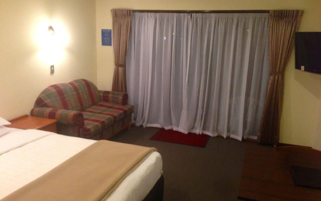 Half Moon Bay Motel