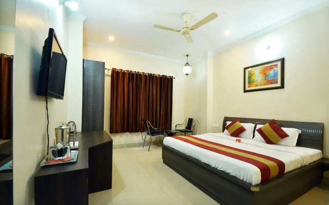 Golden Sunrise Inn by OYO Rooms