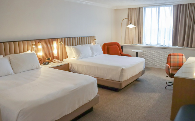 Crowne Plaza Louisville Airport Expo Ctr by IHG