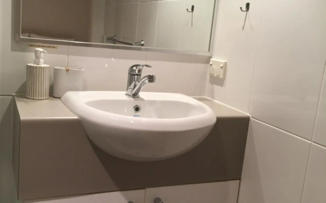 Merivale stay in South Brisbane two beds two baths one parking