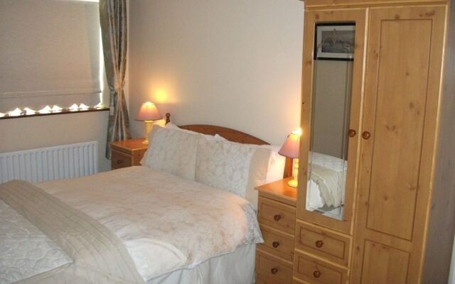 Aaron Vale B&B