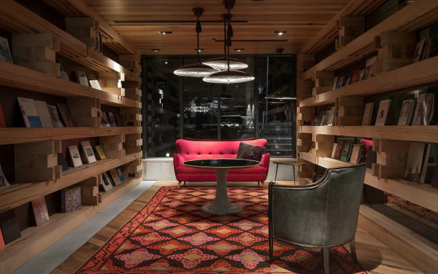 Ovolo Canberra, a Wyndham Hotel