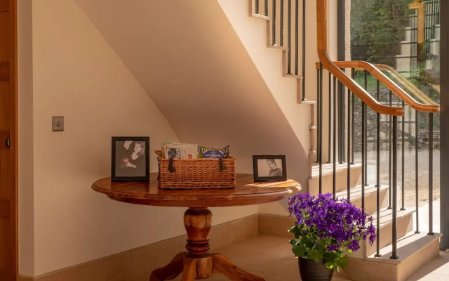 Woodchester Valley House
