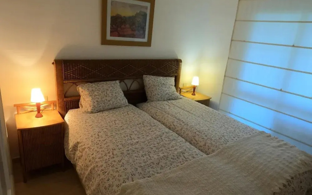 Flat Sleeps 4 With Pool and Terrace