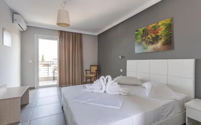 Atrium Hotel