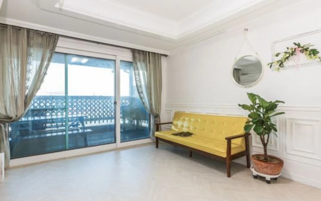Taean Hilmare Pension