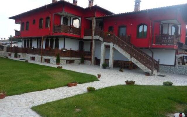 Отель Guest House Dzhogolanov вид на фасад