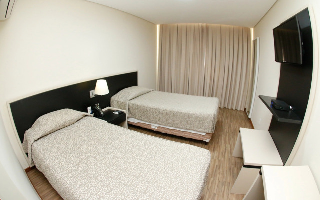 Hotel Financial Ltda