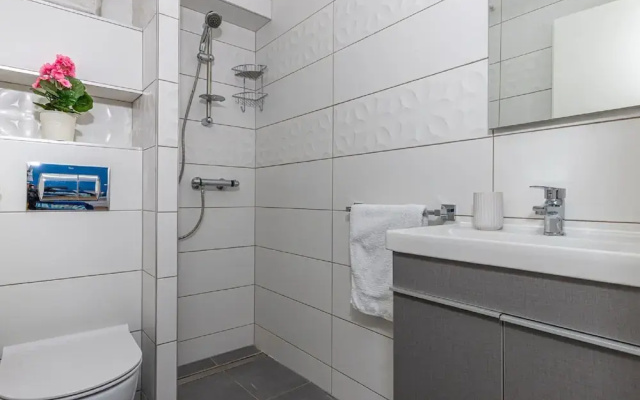 Apartment in Dramalj Near Beach & Pool