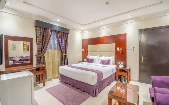 DAR NEYAARA SERVICED APARTMENTS - Economic