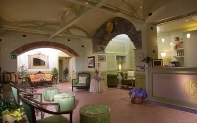 Hotel Leon DOro