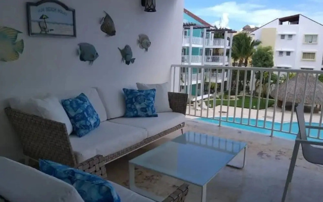 Beachfront 1BR , Playa Turquesa, Beach Access