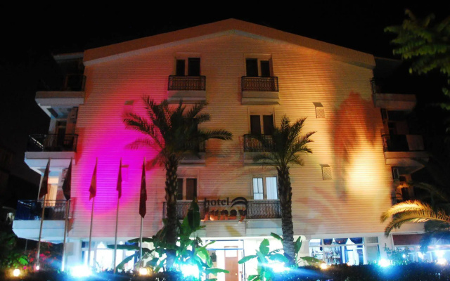 Hotel Lunay