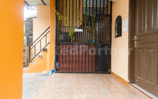 Teratai Guesthouse at RS Adam Malik Medan RedPartner