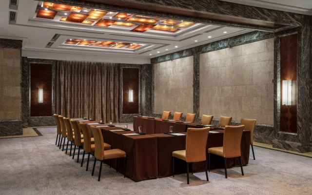 Sheraton Qingdao Jiaozhou Hotel
