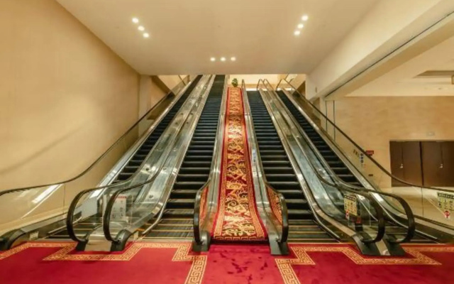 Bairun Oriental Hotel