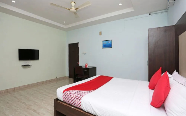 OYO 6661 Aurum Abode