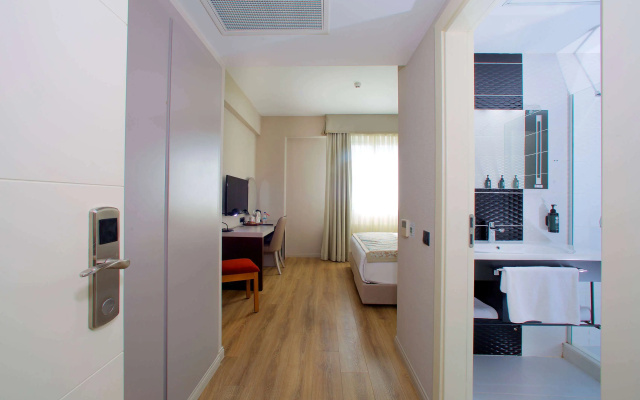 Ramada by Wyndham Soma