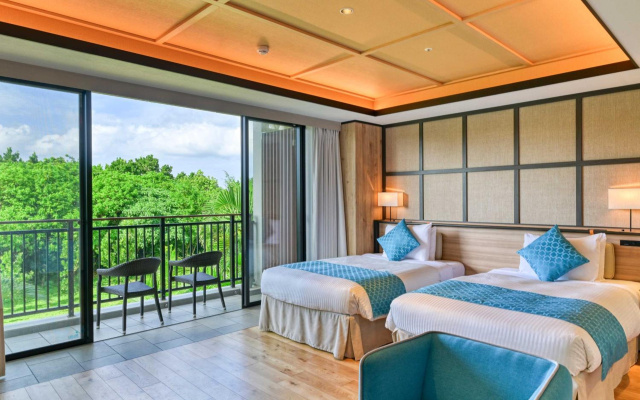 Fusaki Beach Resort Hotel & Villas