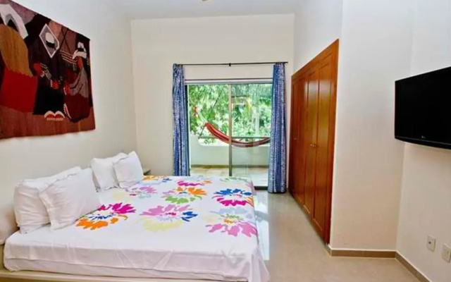 Palmar del Sol Condominium by ChezPlaya