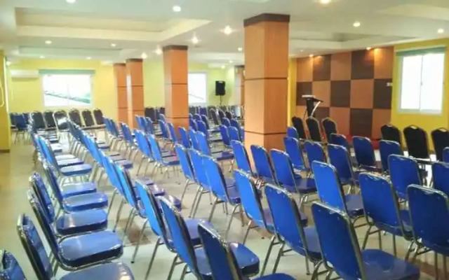 Hotel Harvani