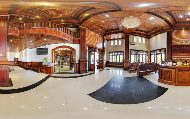 Kampong Thom Palace Hotel