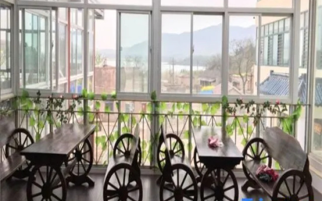 Xianju Xingfuli Hotel