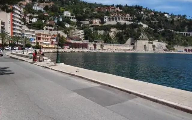 Les Pieds Dans L´eau